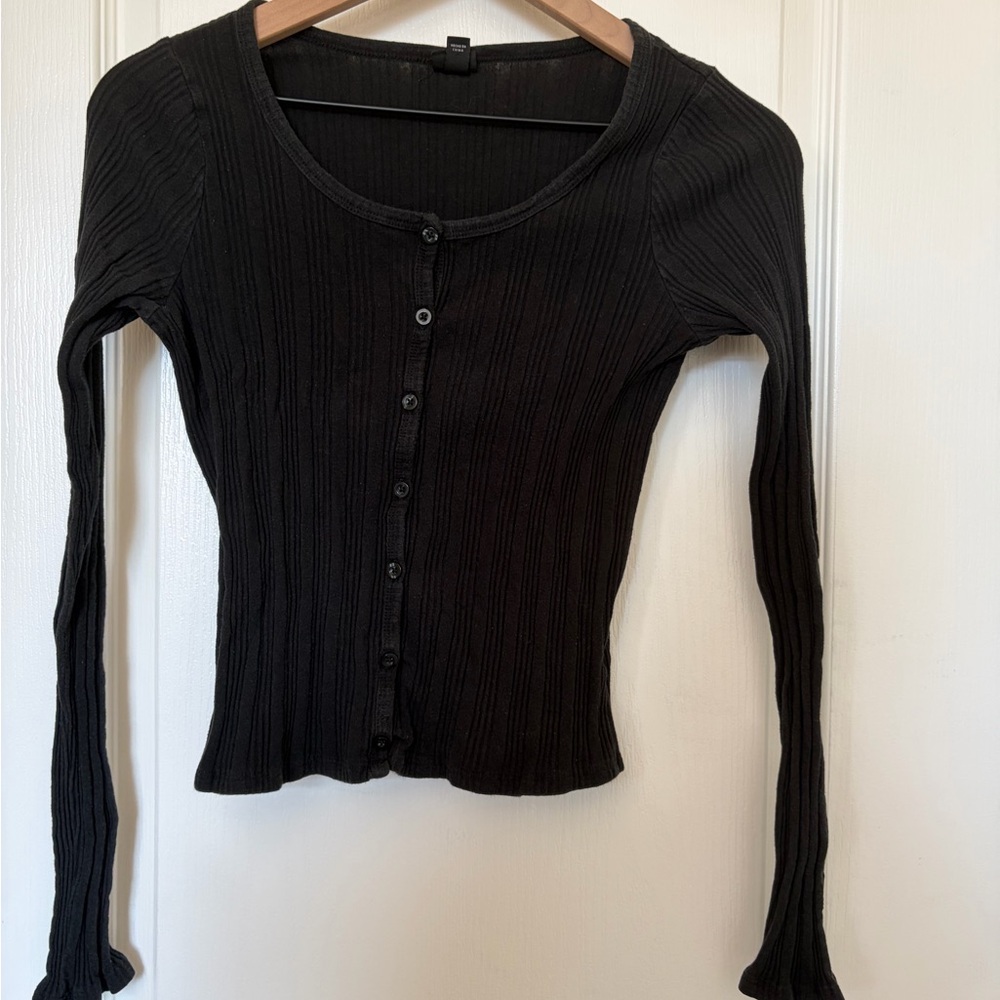 art class Charcoal Button-Up Long Sleeve Tee